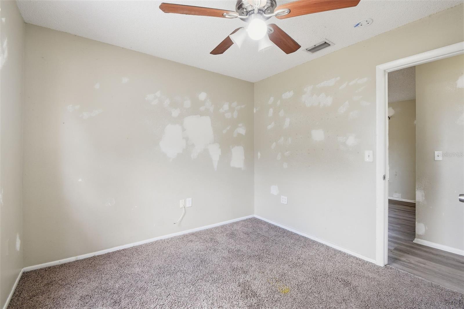 SANDPOINTE 2ND ADD - Residential