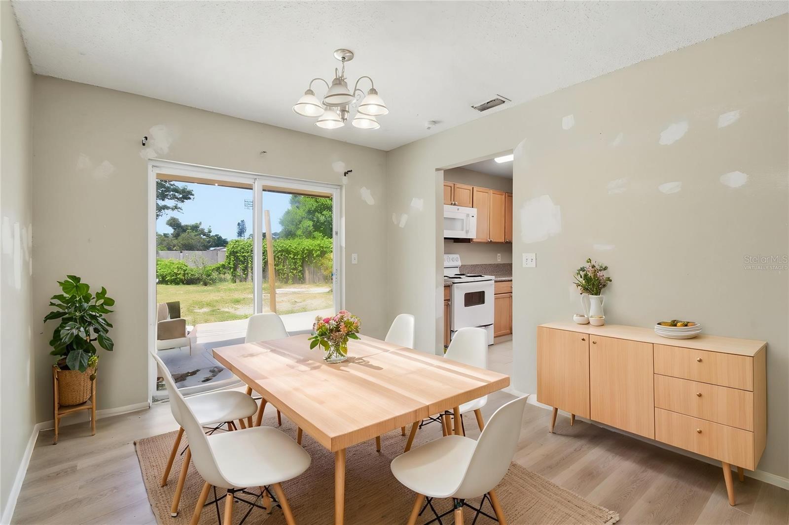 SANDPOINTE 2ND ADD - Residential