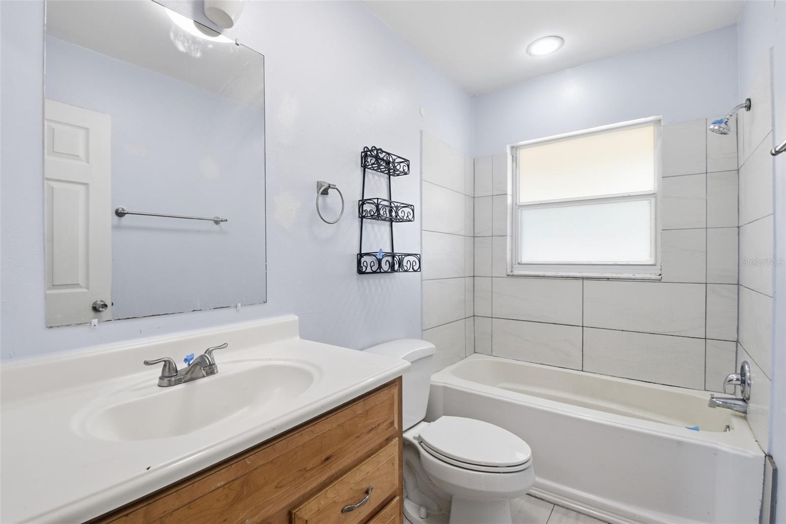 SANDPOINTE 2ND ADD - Residential