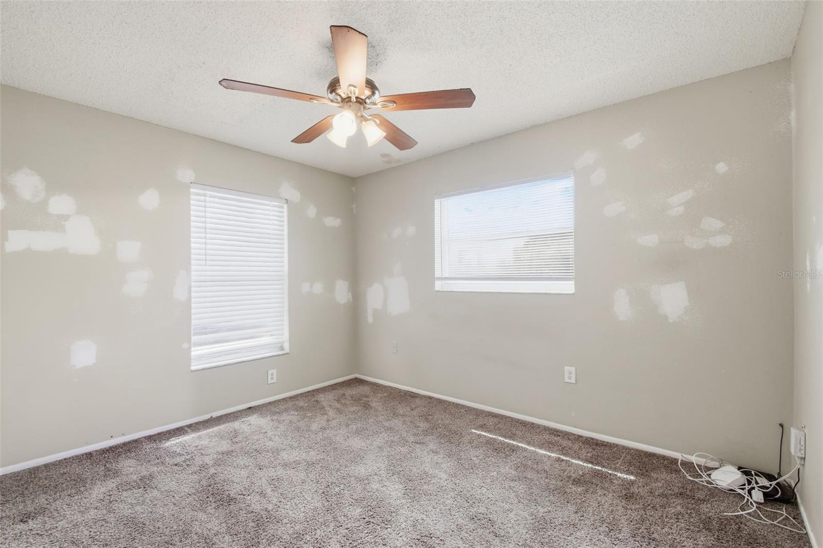 SANDPOINTE 2ND ADD - Residential