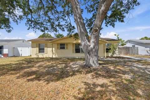 Photo of 2706 40th Street W, Bradenton, FL 34205 (MLS # O6393873)