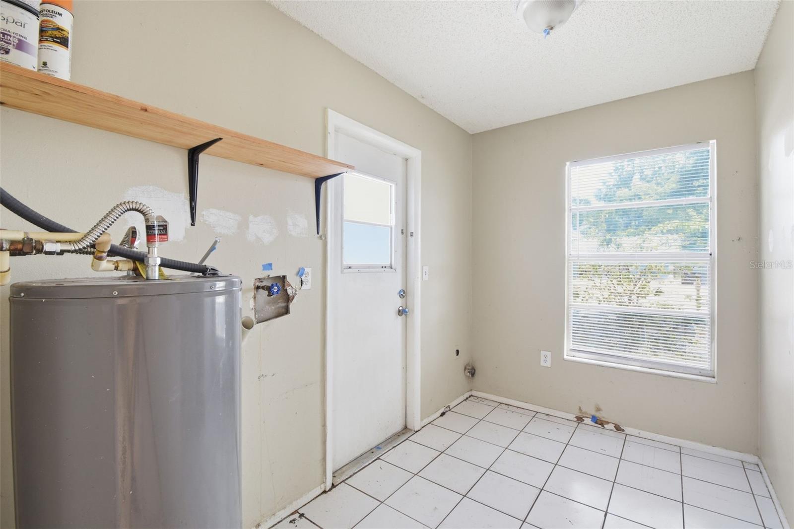 SANDPOINTE 2ND ADD - Residential