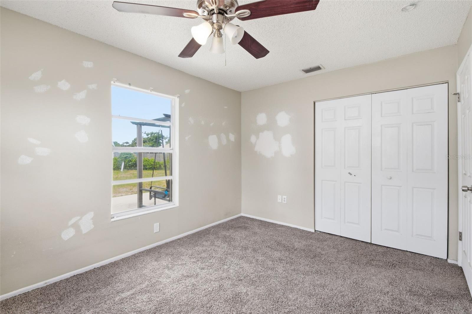 SANDPOINTE 2ND ADD - Residential