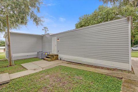 A home in SUMMERFIELD