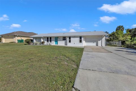 A home in PORT CHARLOTTE