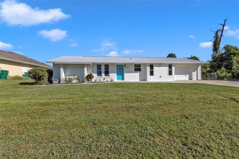 A home in PORT CHARLOTTE