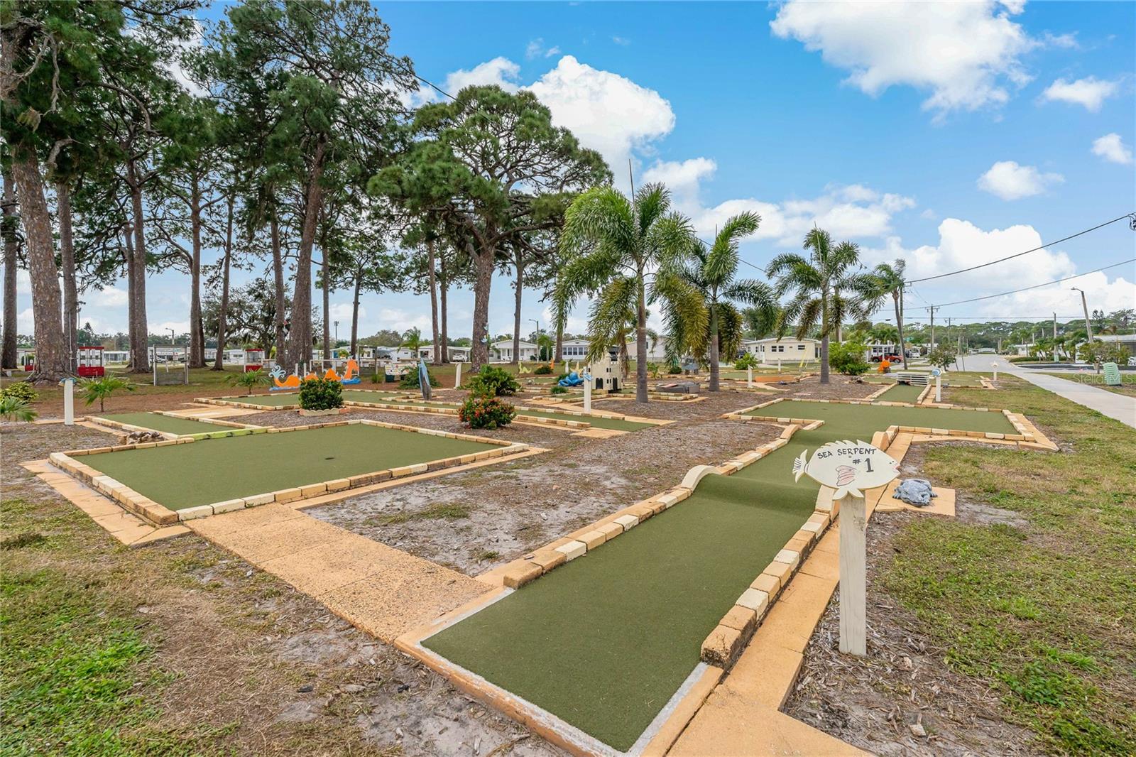 TRI-PAR ESTATES - Residential