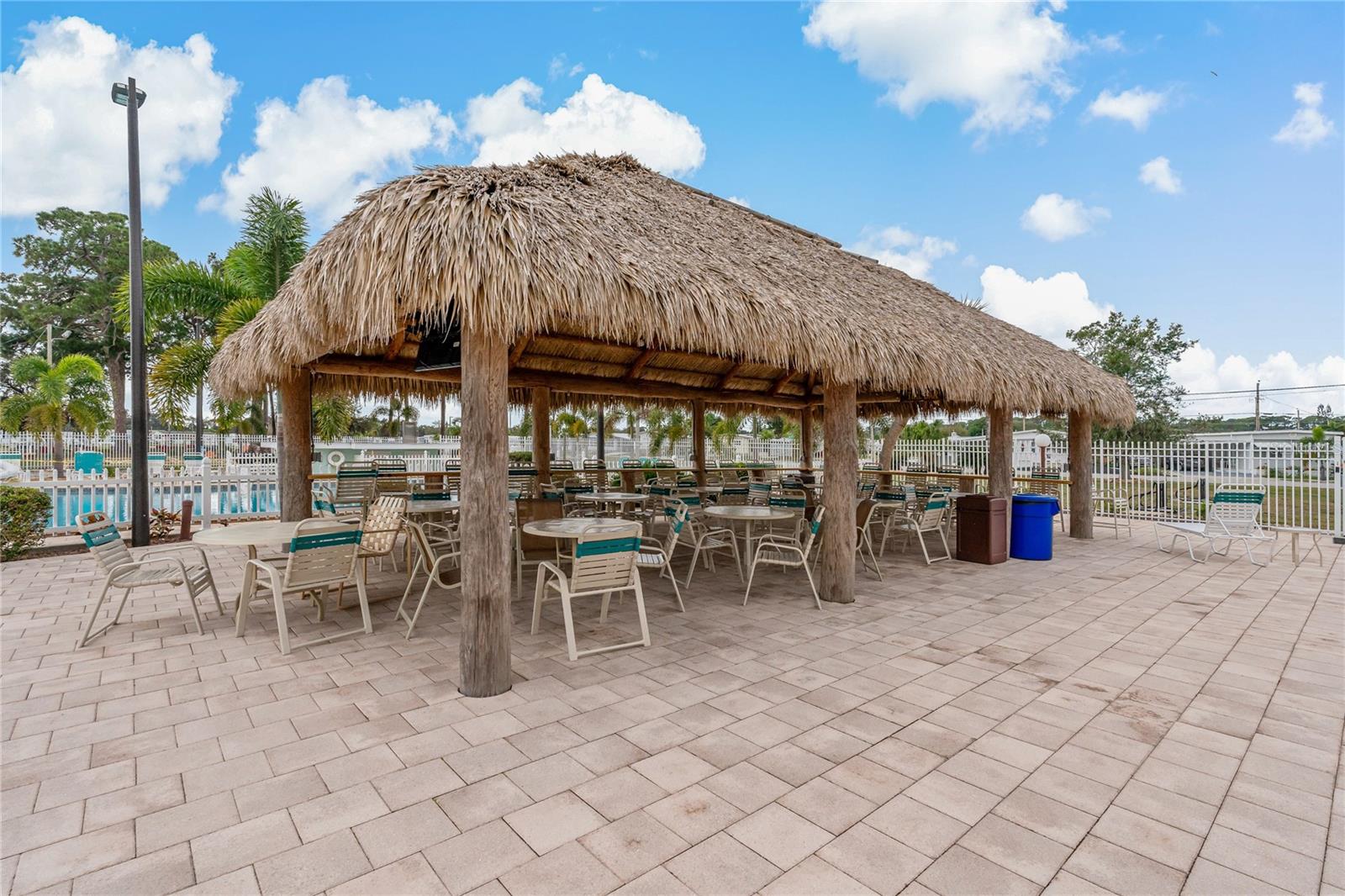 TRI-PAR ESTATES - Residential