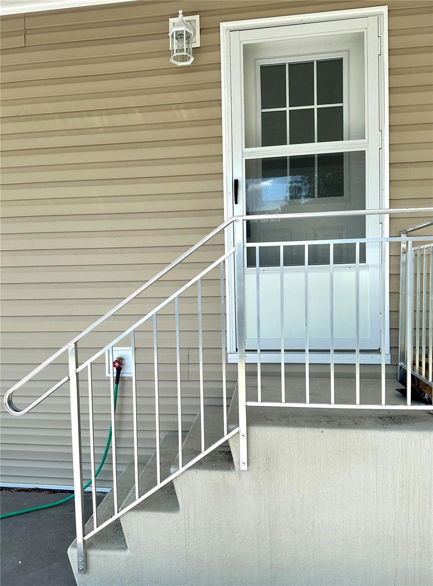 TRI-PAR ESTATES - Residential