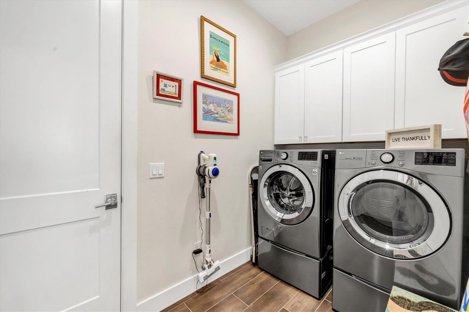 ROTONDA WEST LONG MEADOW - Residential