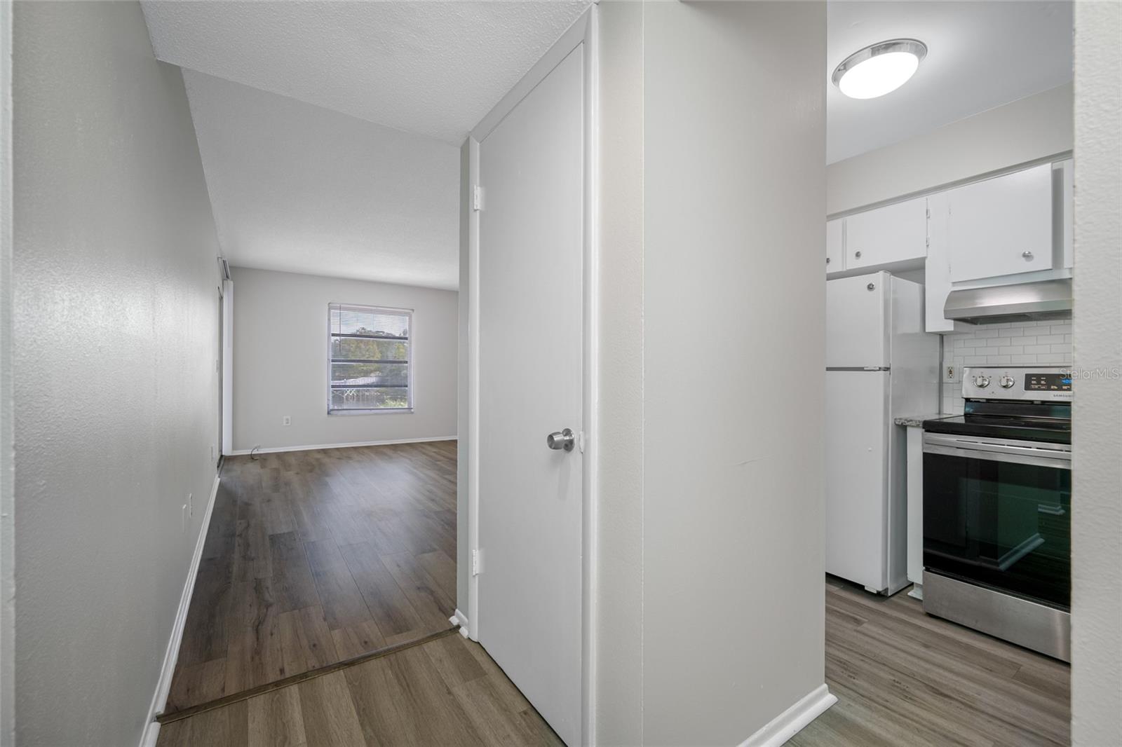 HIBISCUS GARDENS - Residential Lease