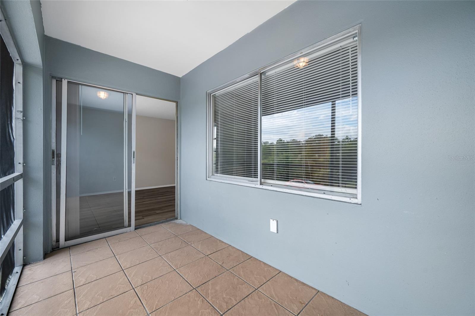 HIBISCUS GARDENS - Residential Lease