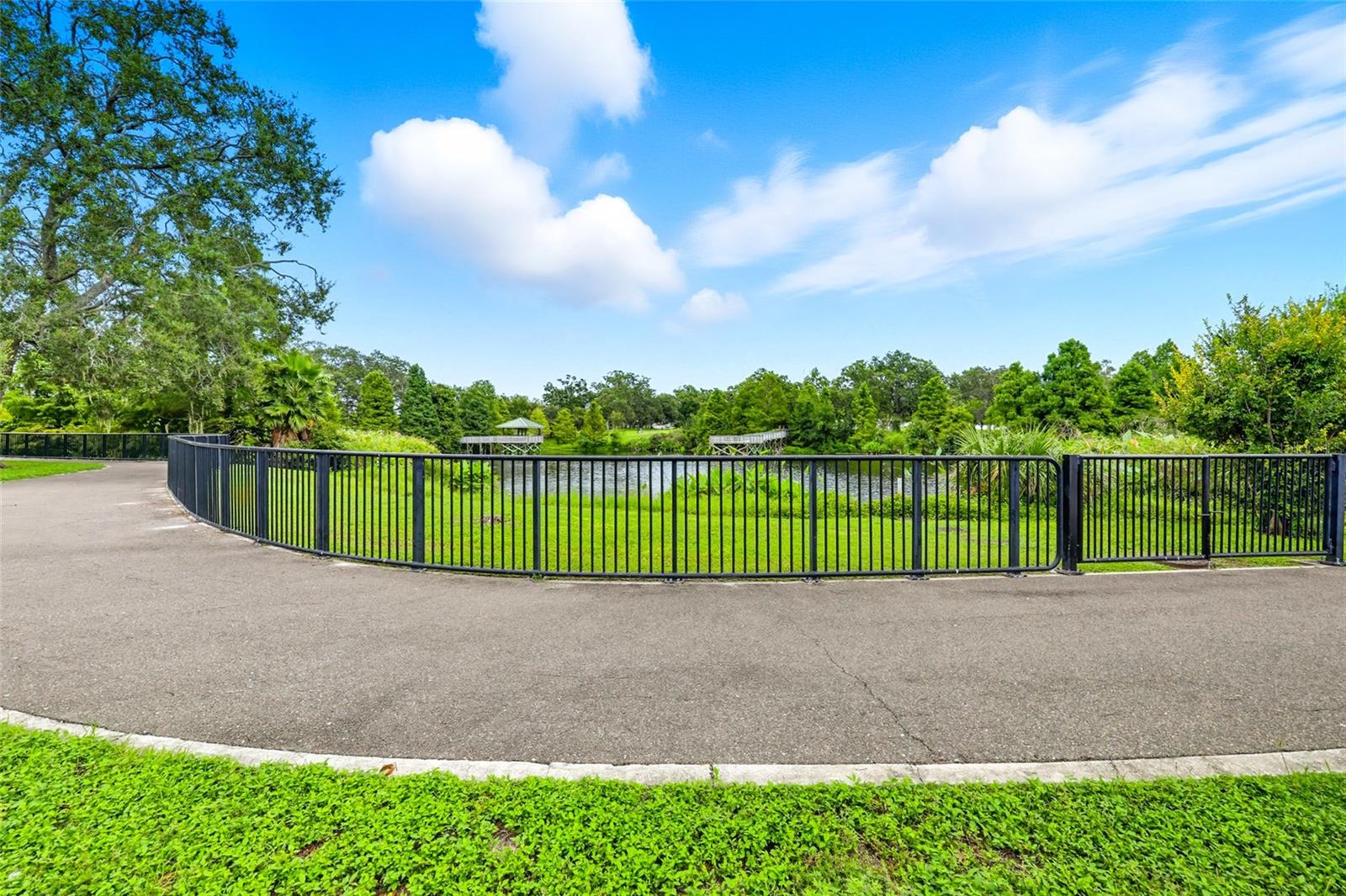 HIBISCUS GARDENS - Residential Lease