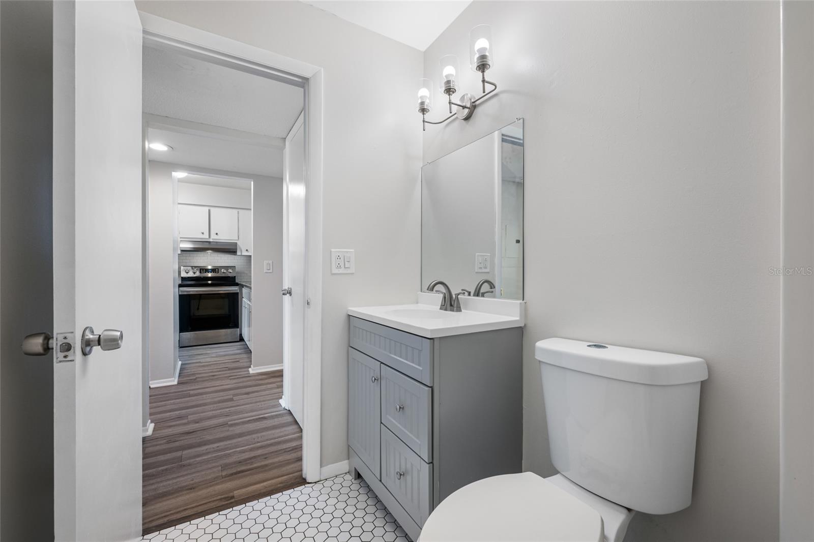 HIBISCUS GARDENS - Residential Lease