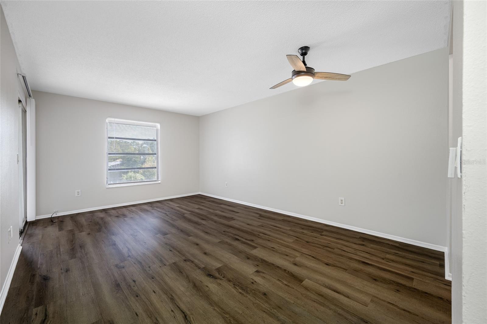 HIBISCUS GARDENS - Residential Lease