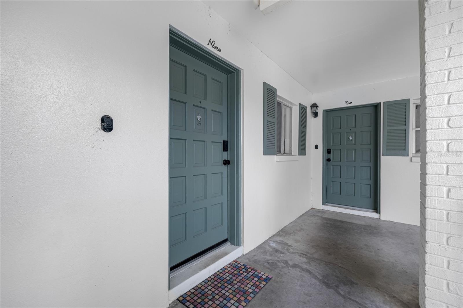 HIBISCUS GARDENS - Residential Lease