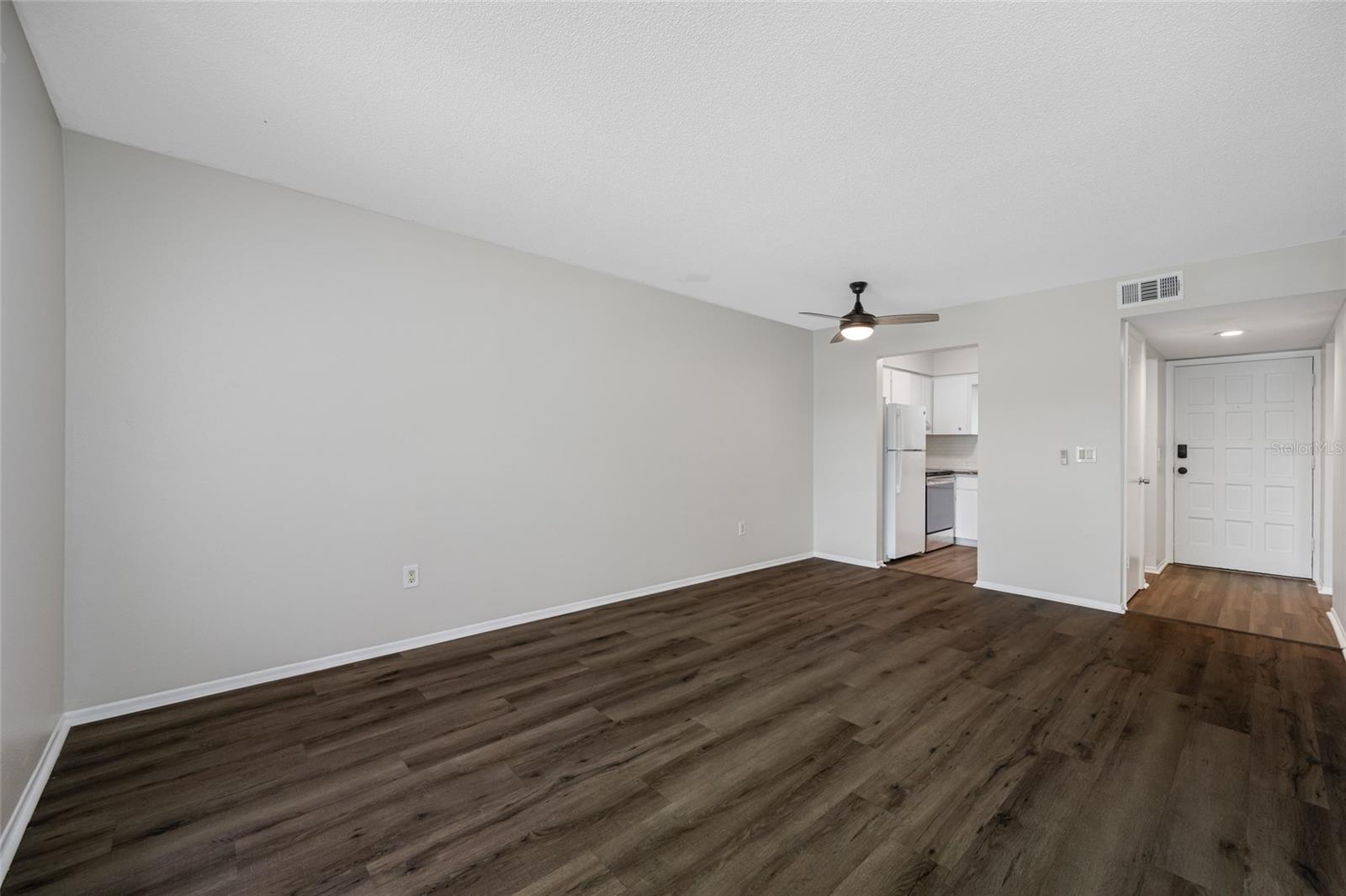 HIBISCUS GARDENS - Residential Lease