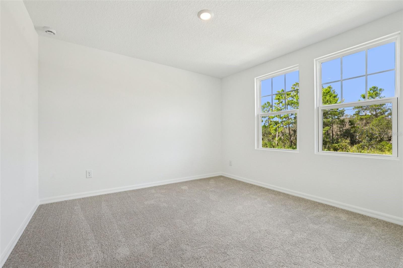 ELLINGTON PLACE - Residential