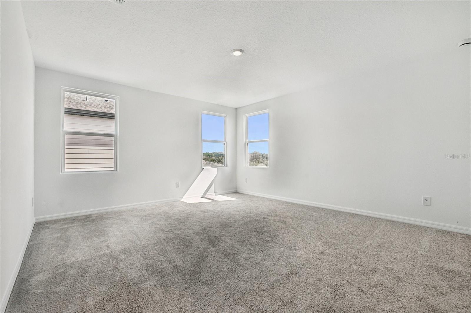 ELLINGTON PLACE - Residential