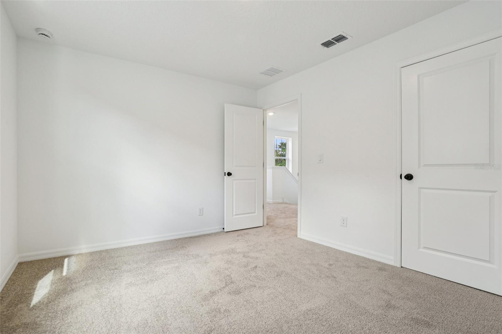 ELLINGTON PLACE - Residential