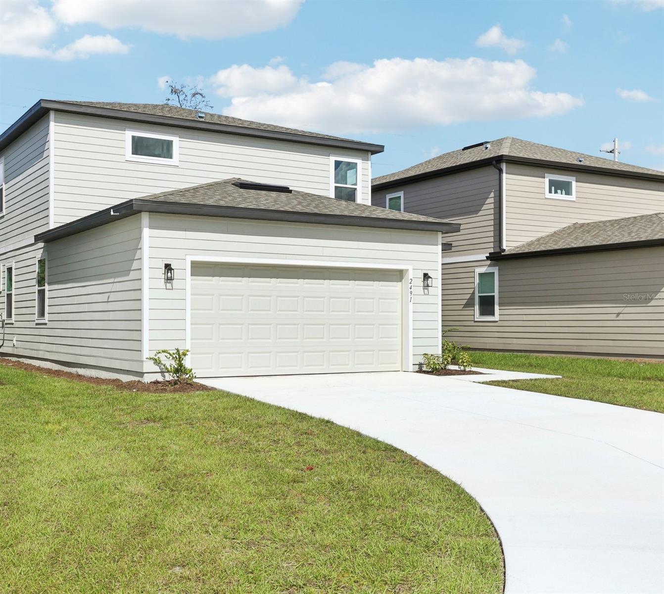 ELLINGTON PLACE - Residential