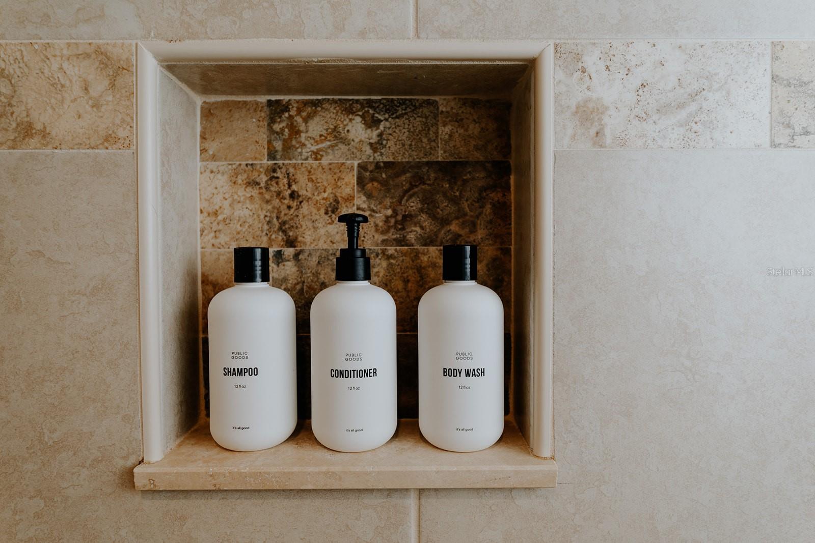 RUSTIC LODGE - Residential