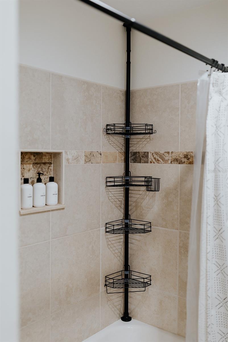 RUSTIC LODGE - Residential