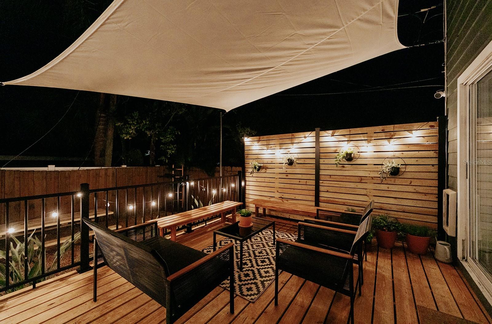 RUSTIC LODGE - Residential