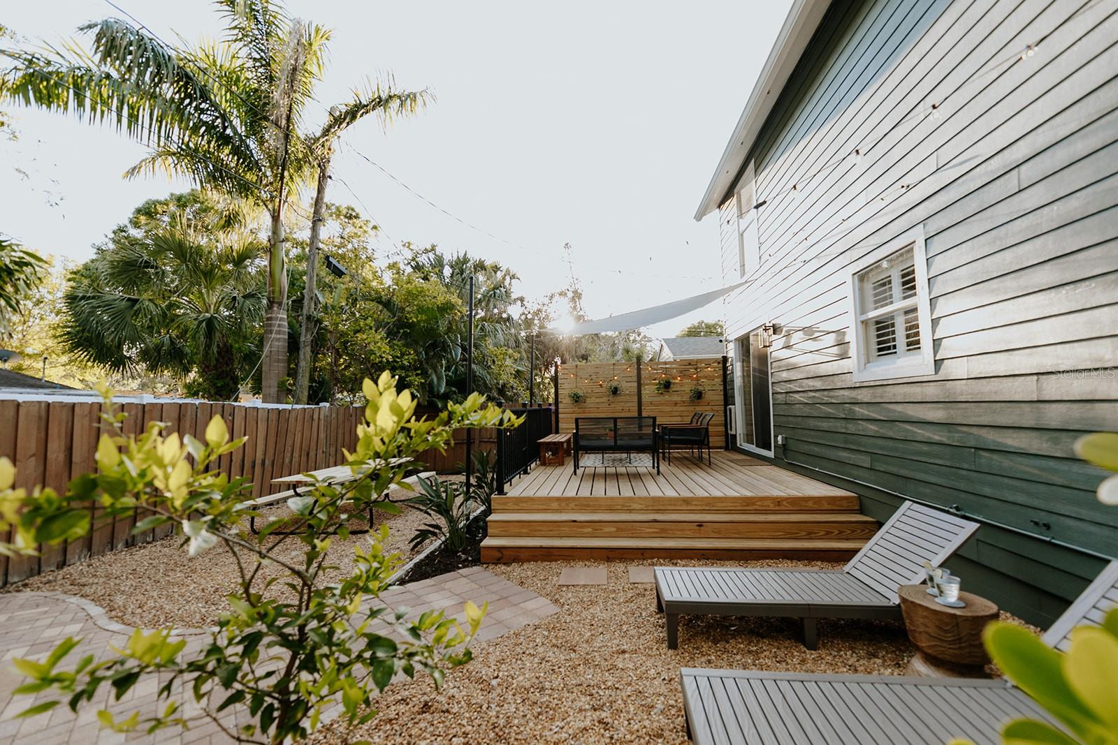 RUSTIC LODGE - Residential