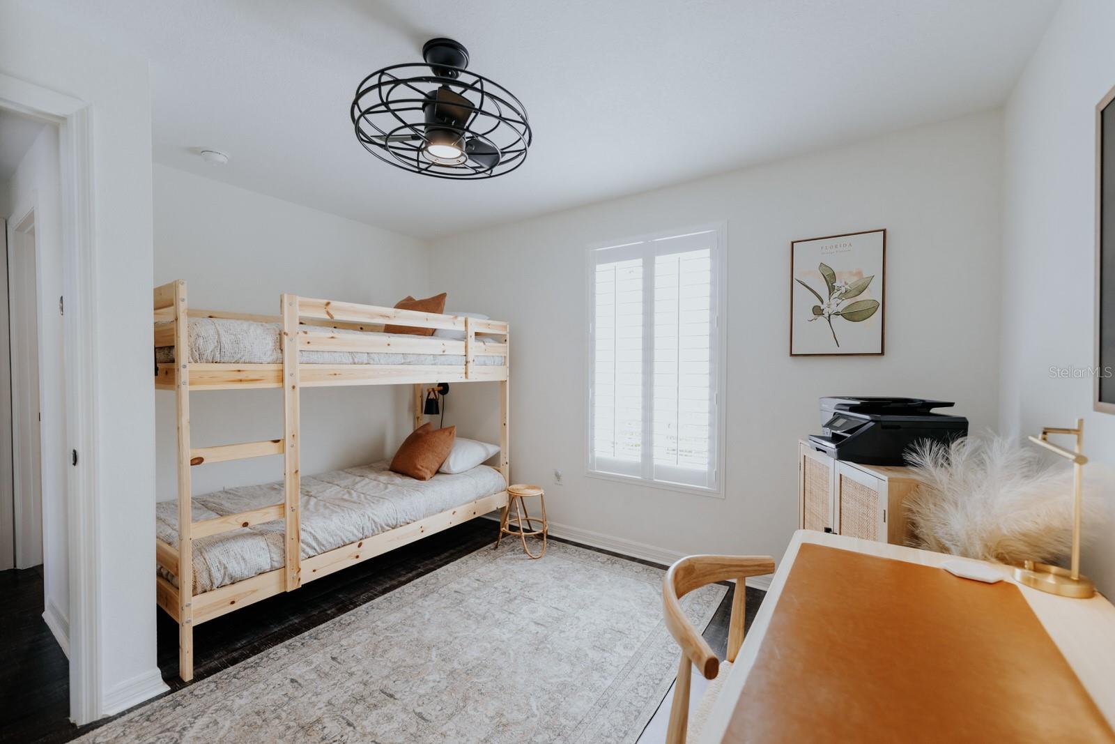 RUSTIC LODGE - Residential