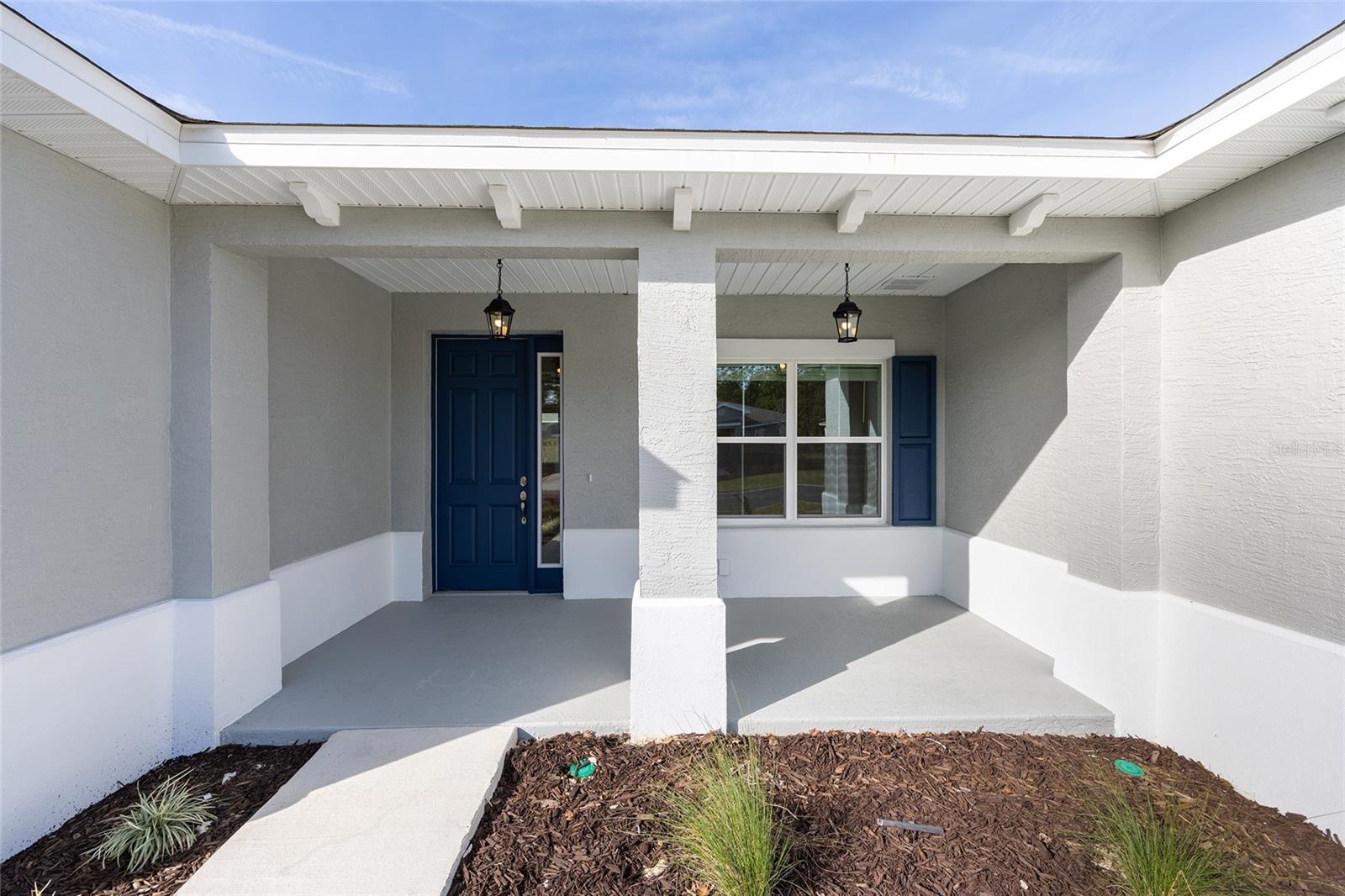 ON TOP OF THE WORLD - Residential