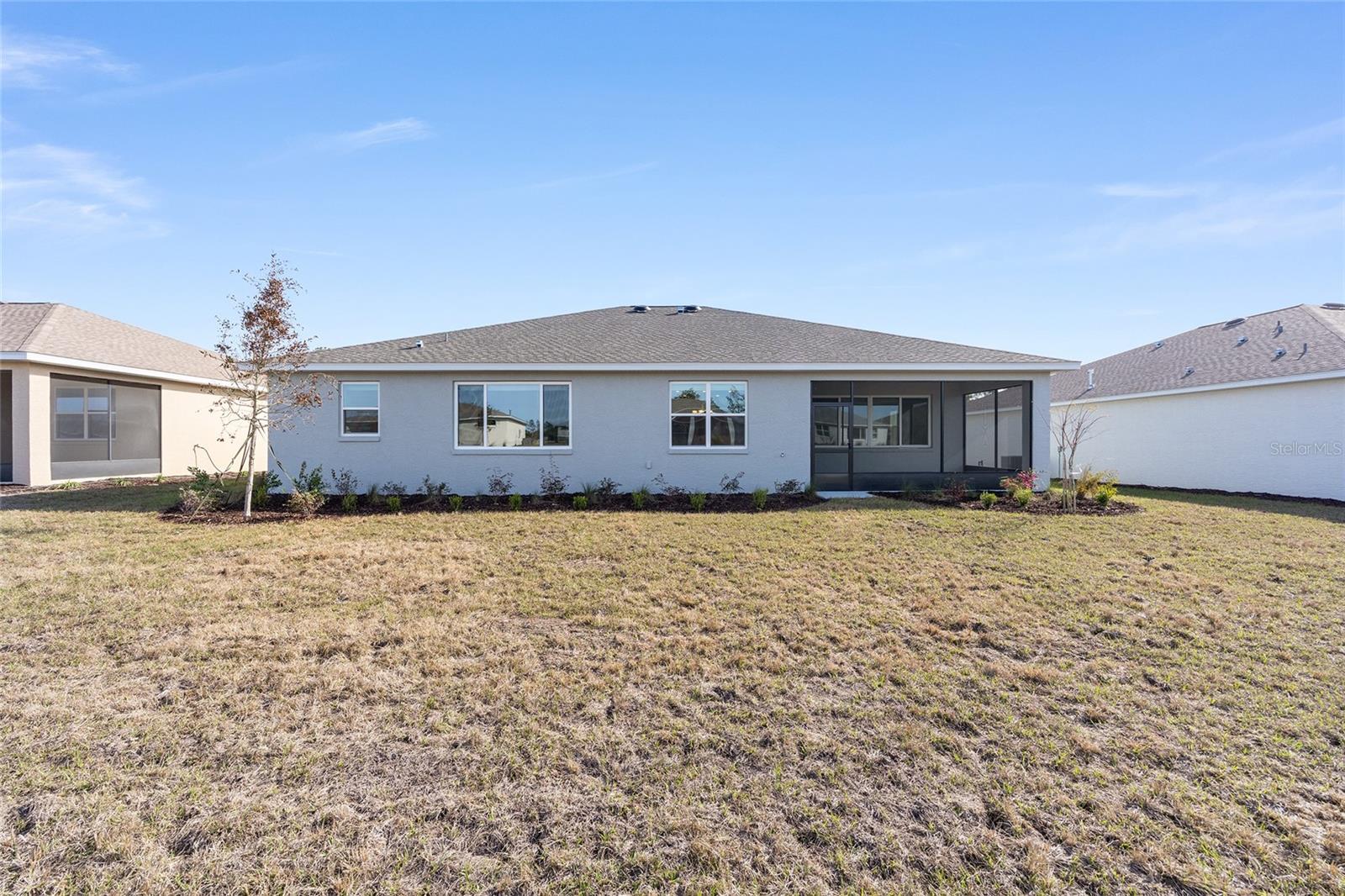 ON TOP OF THE WORLD - Residential