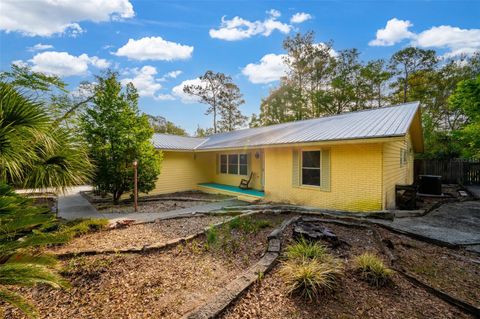 Photo of 10135 NW 25th Place, Gainesville, FL 32606 (MLS # GC538844)