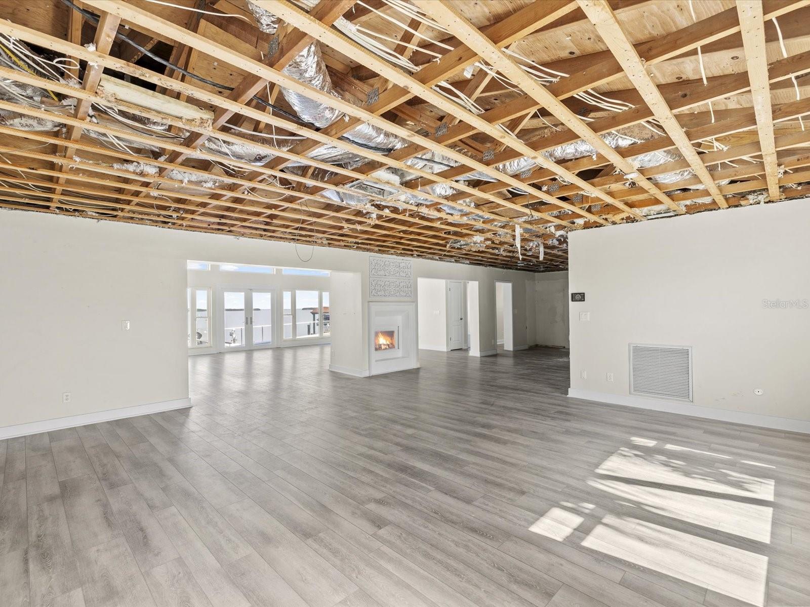 ISLAND ESTATES - Residential