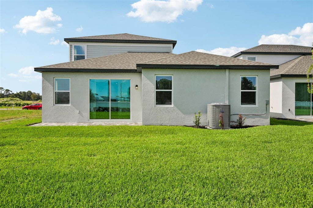 Photo of 4520 Outhaul Run, Palmetto, FL 34221 (MLS # R4911690)