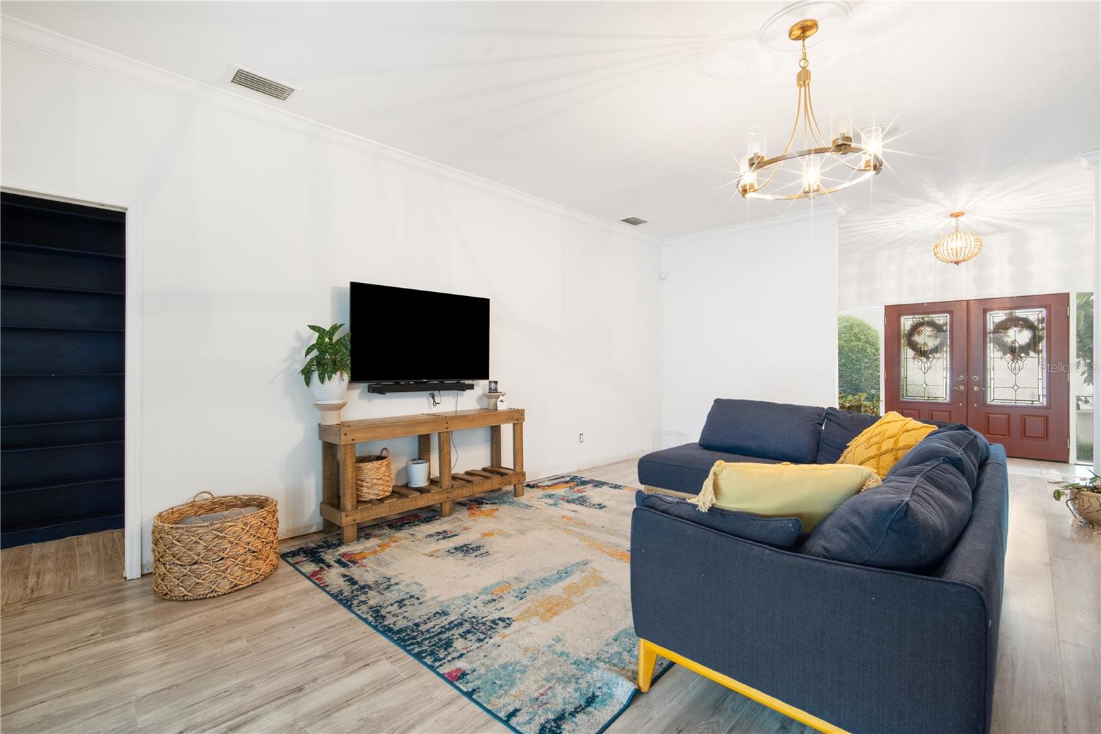 PALM COURT - Residential