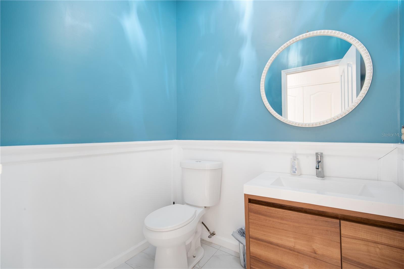 PALM COURT - Residential