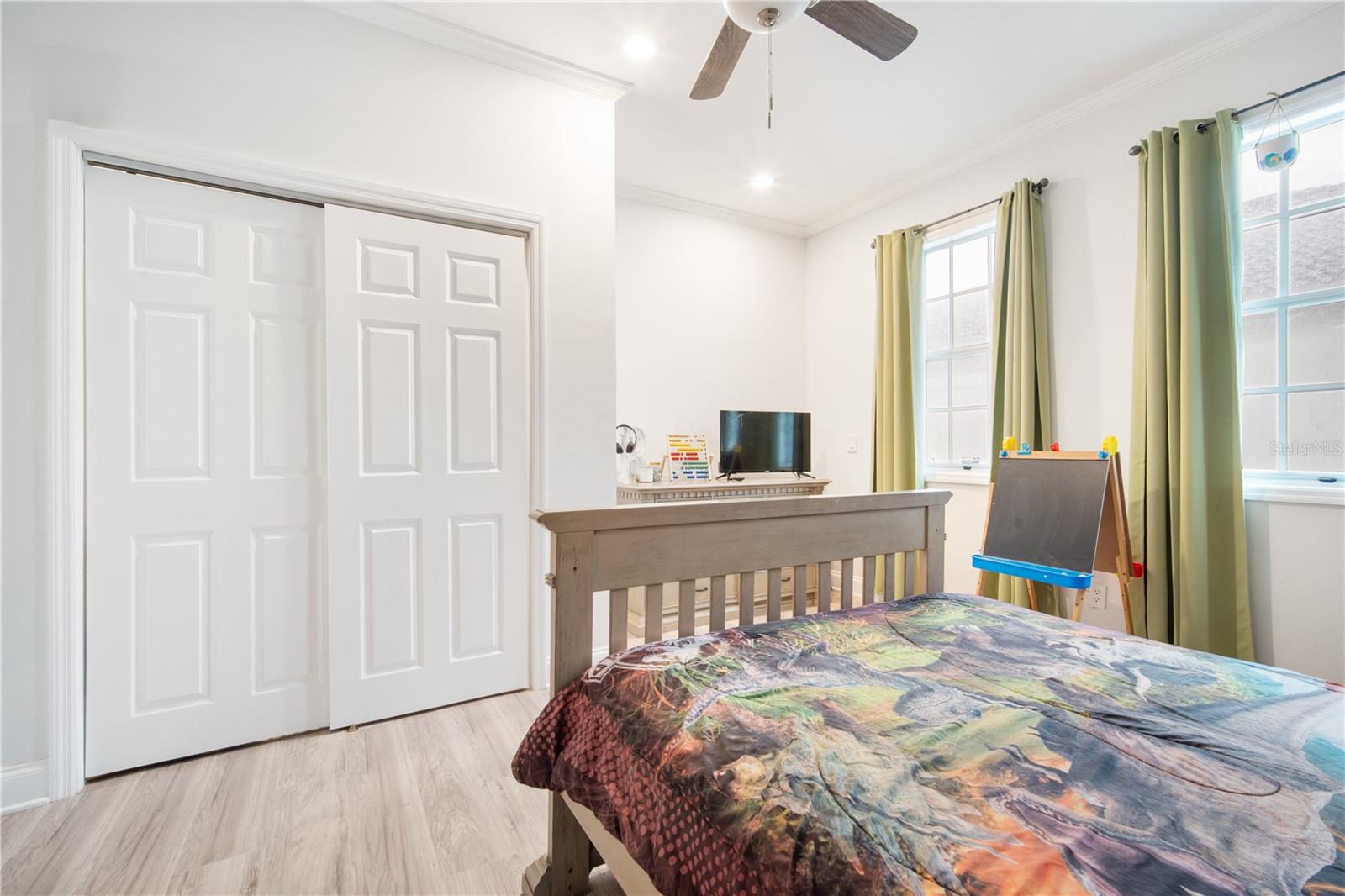 PALM COURT - Residential