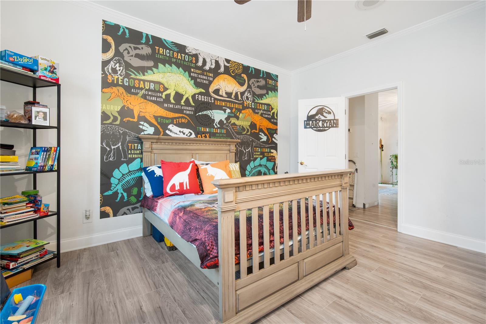 PALM COURT - Residential