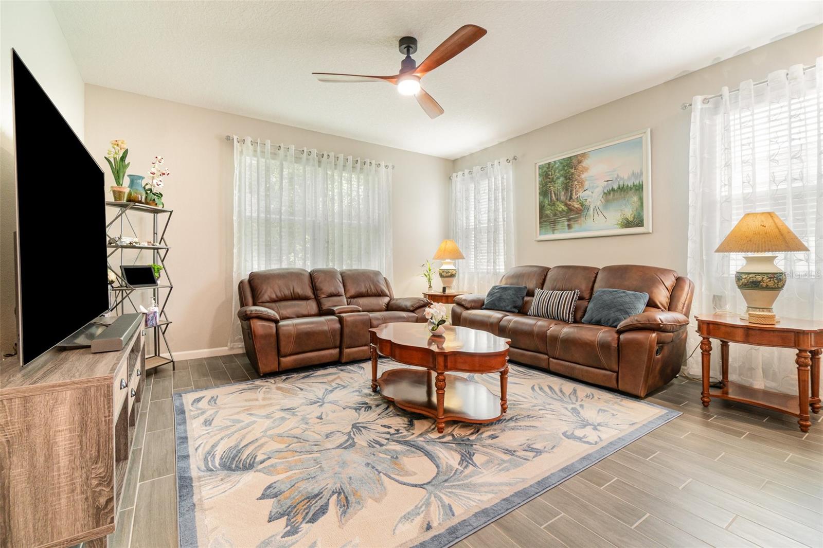 4032 SOUTHERN VISTA LOOP