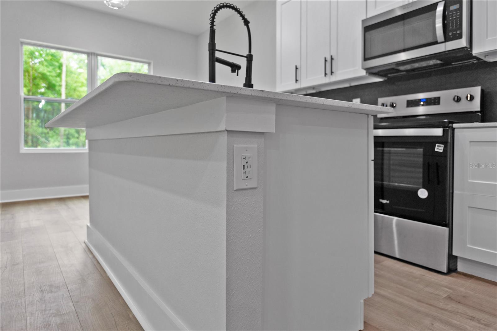 ROLLING HILLS - Residential Lease