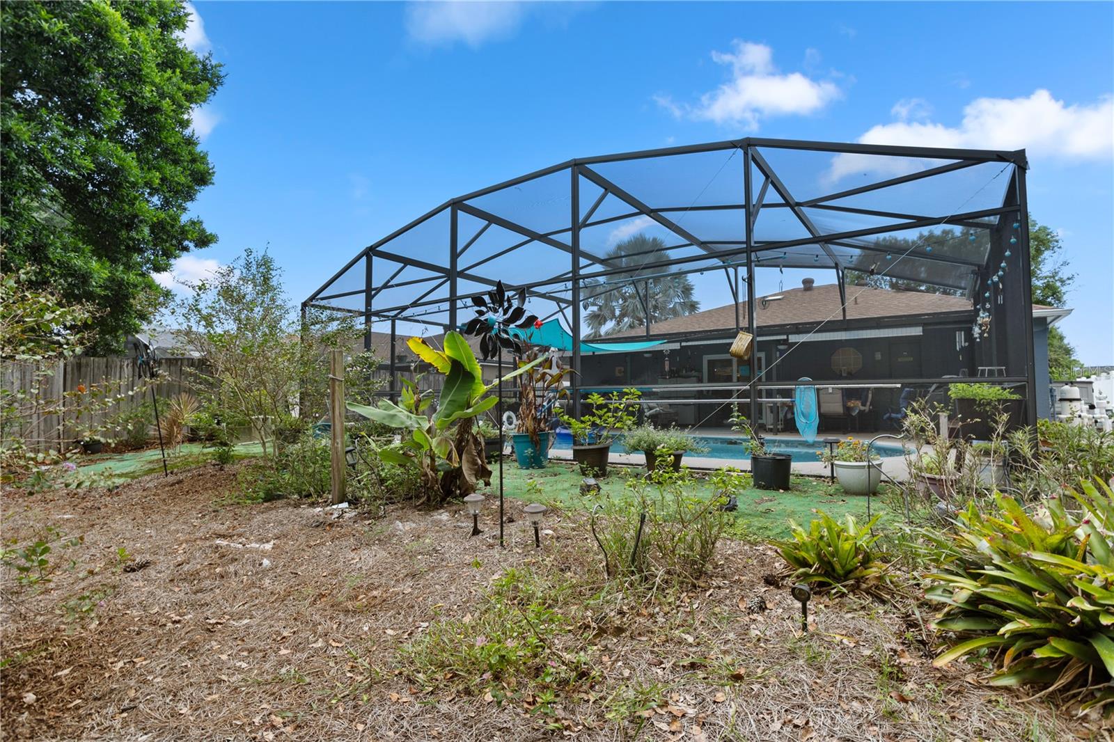 STERLING WOODS - Residential