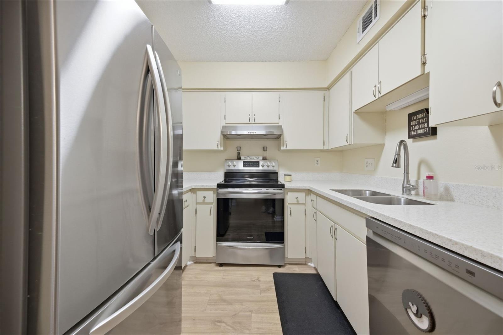 MEADOWLAKE PALM HARBOR CONDO - Residential