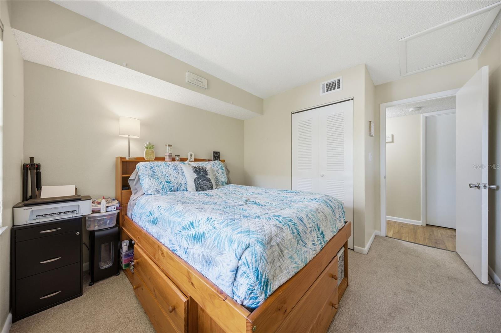 MEADOWLAKE PALM HARBOR CONDO - Residential