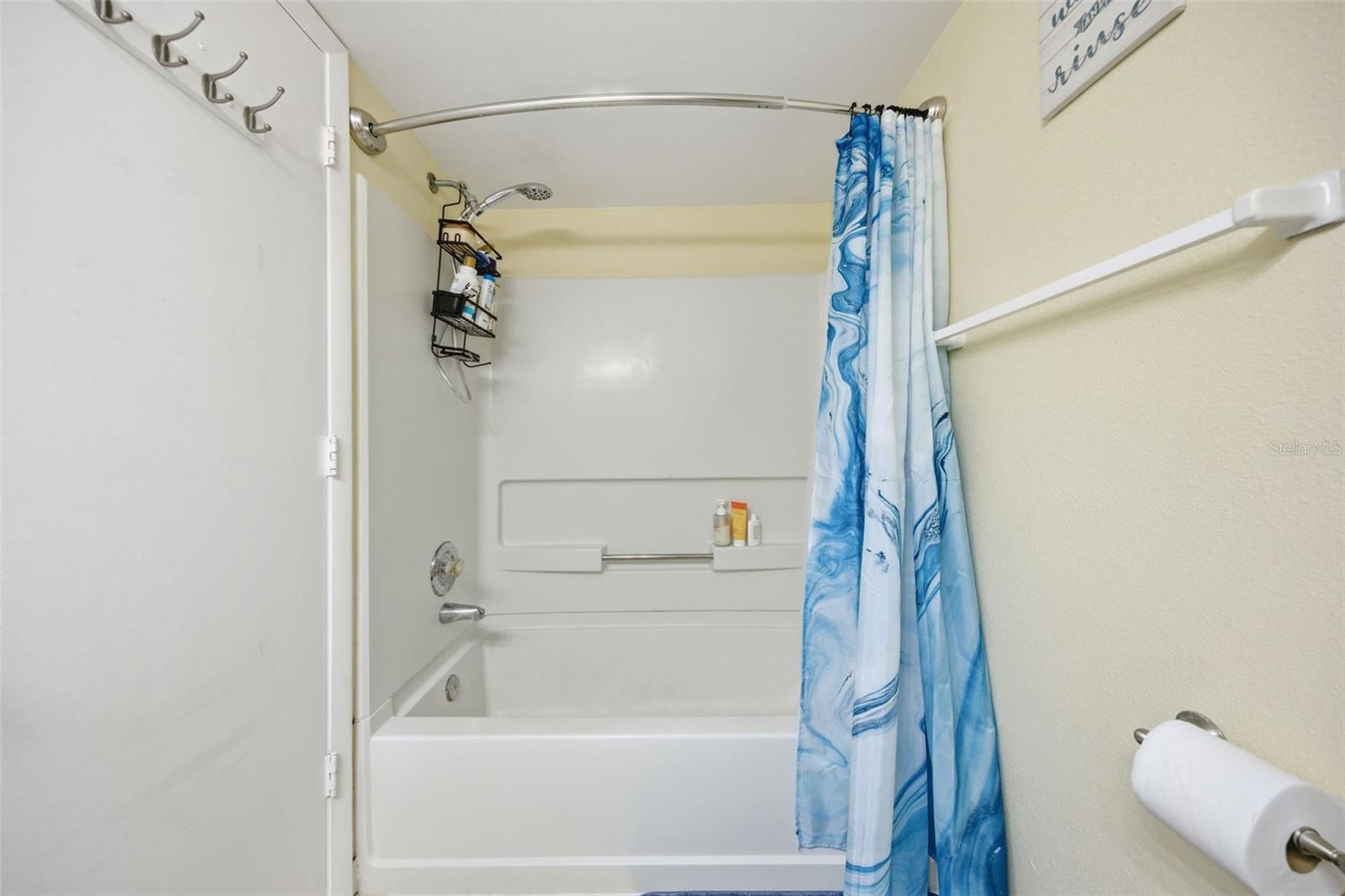 MEADOWLAKE PALM HARBOR CONDO - Residential