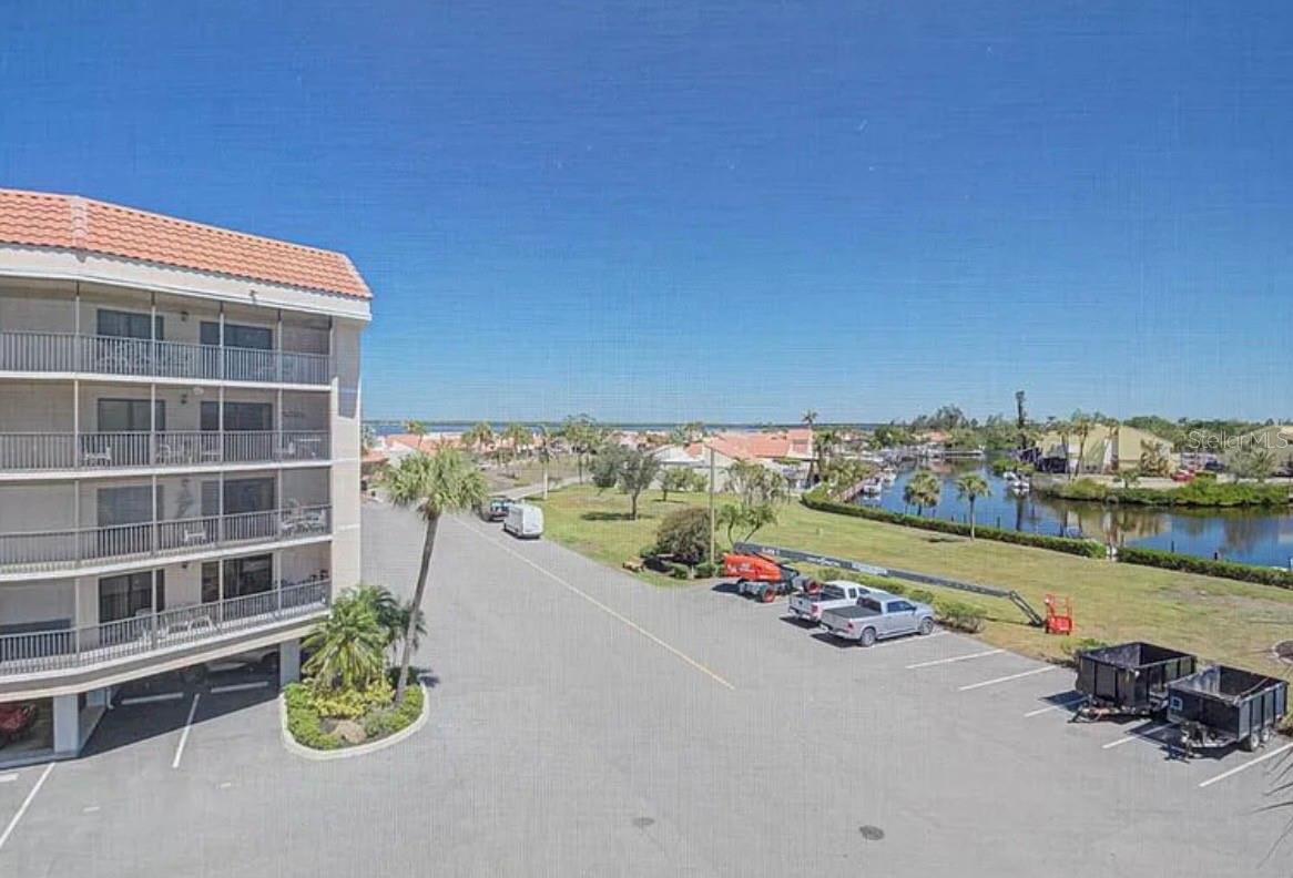 EMERALD POINTE PH 06 BLDG E - Residential