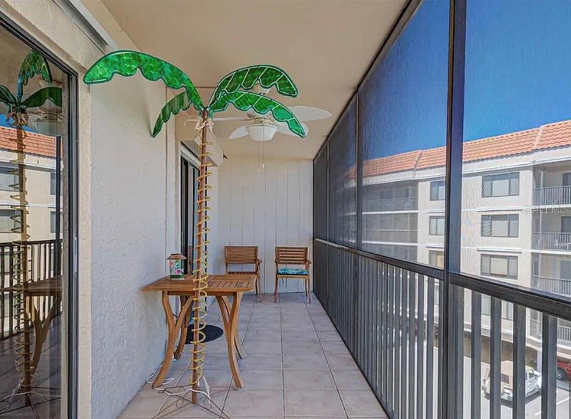 EMERALD POINTE PH 06 BLDG E - Residential