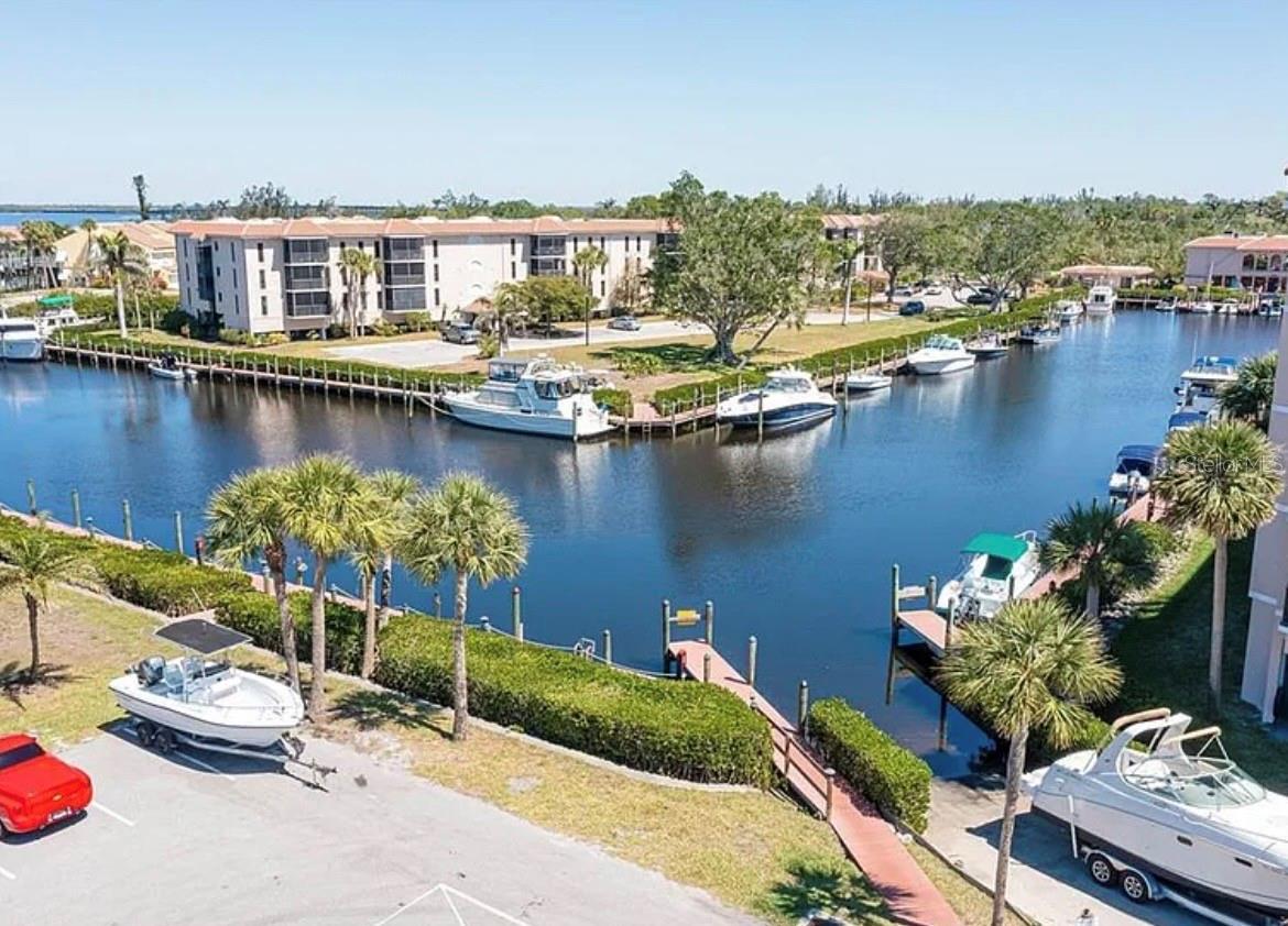 EMERALD POINTE PH 06 BLDG E - Residential