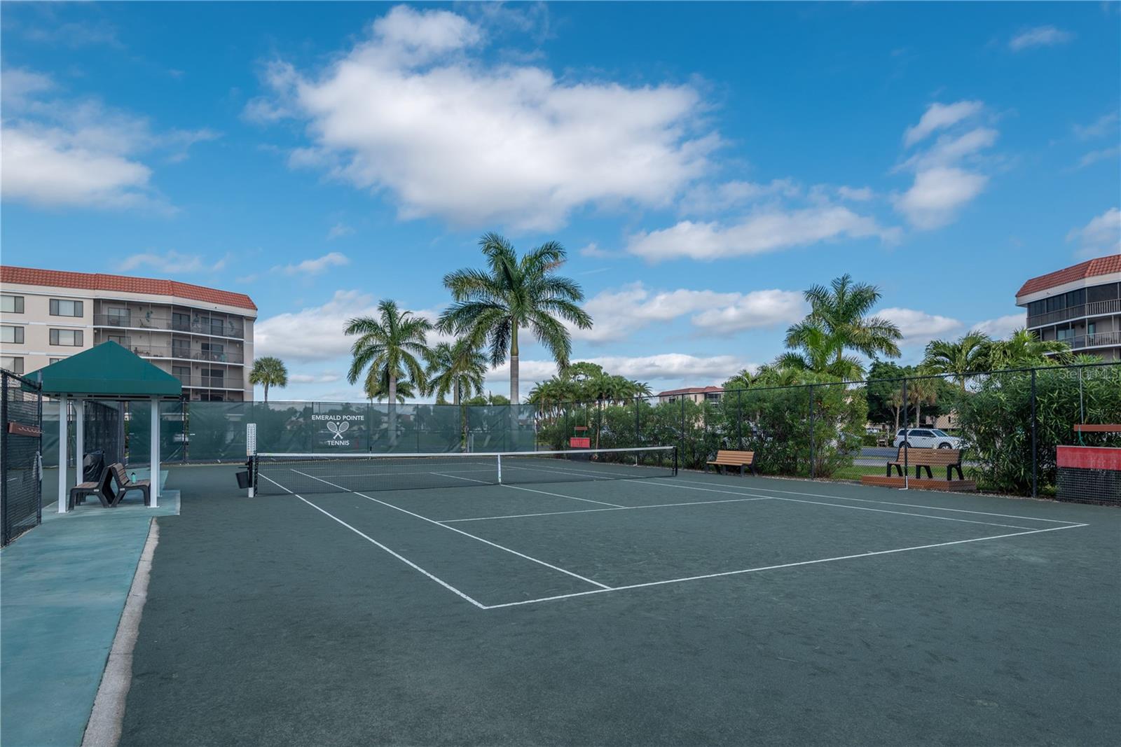 EMERALD POINTE PH 06 BLDG E - Residential