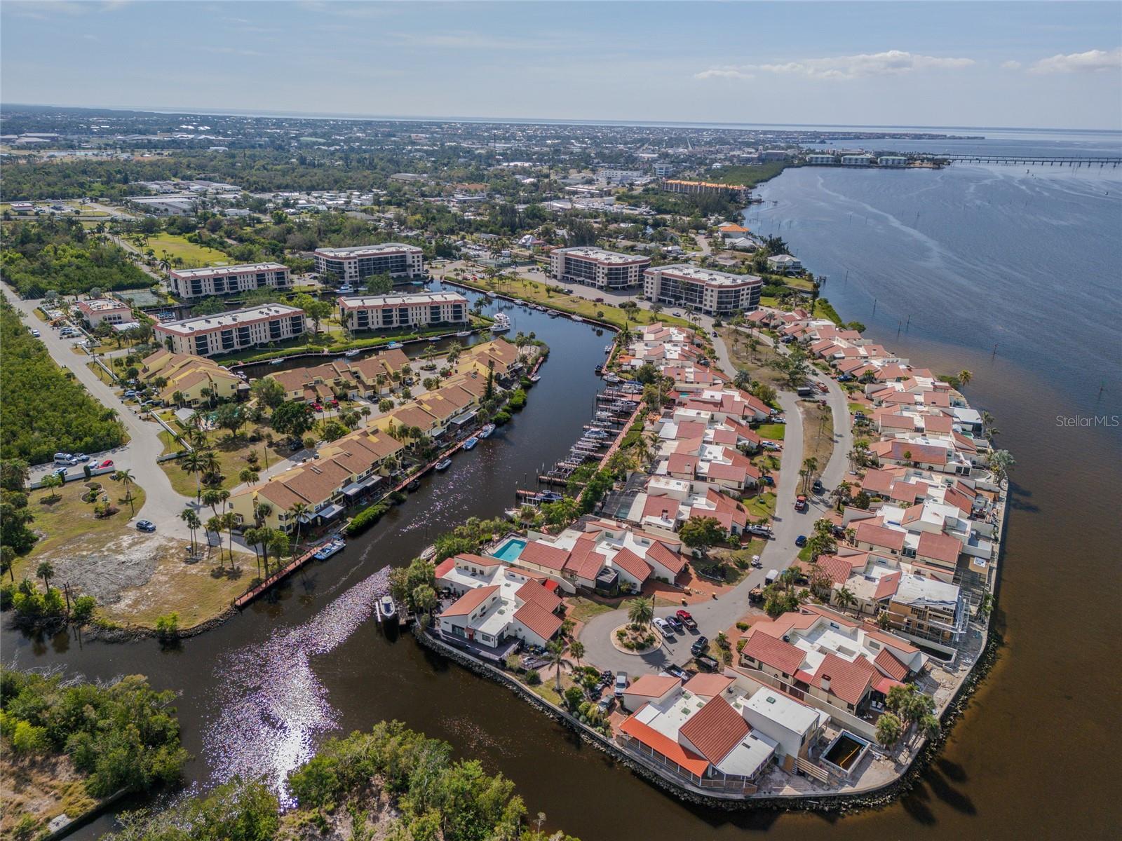 EMERALD POINTE PH 06 BLDG E - Residential